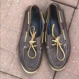 Sperry leather shoes